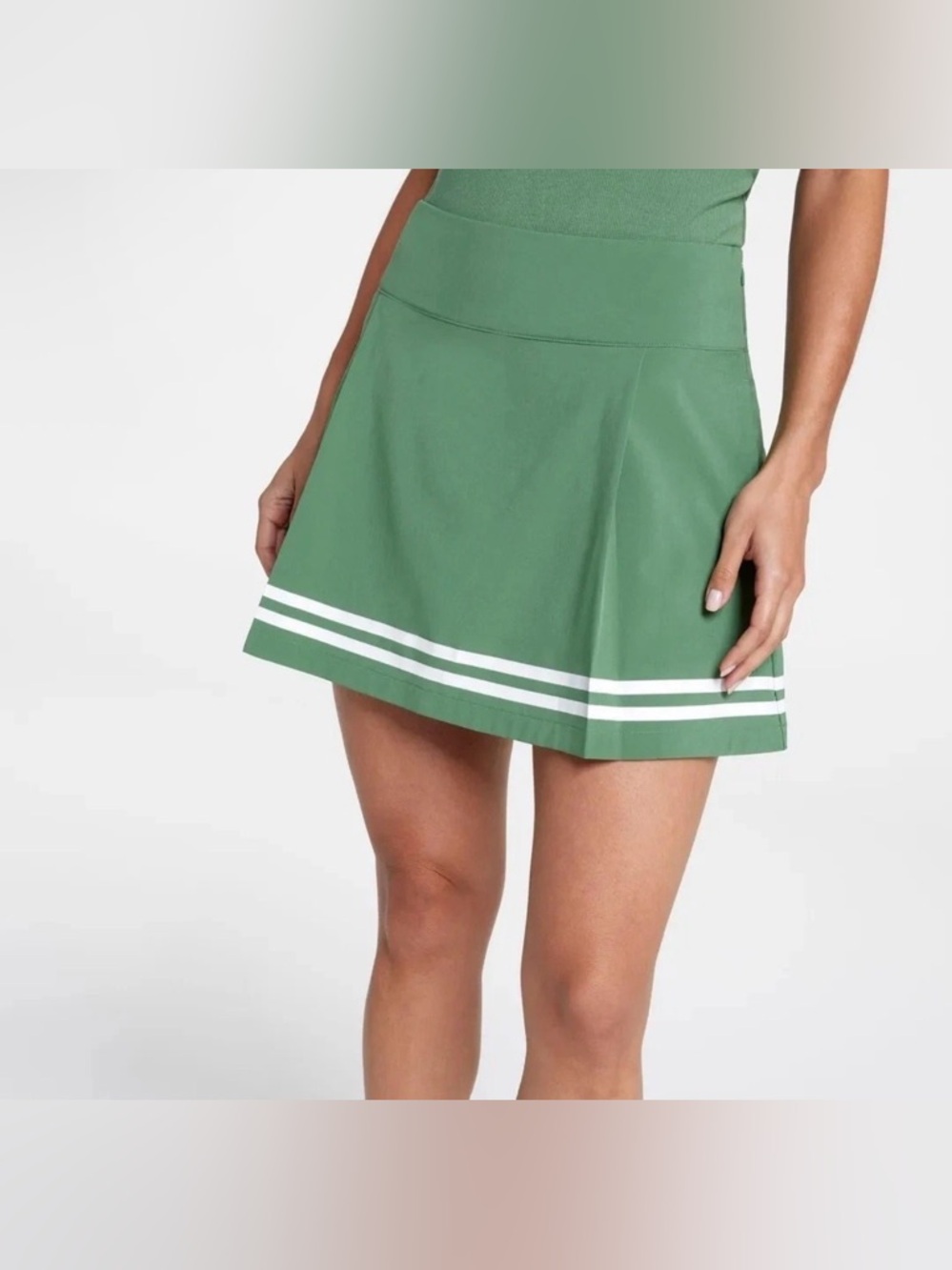 NWT Calia Size 12 Golf Side Zip Pleated Skort in Laurel Wreath Green - 15"